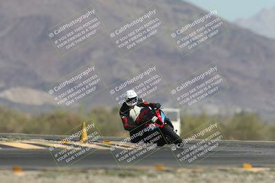 media/Oct-26-2025-Race Pace (Sun) [[c1447ca738]]/Non Verified (1st 20 Minutes of every Hour)/4-Turn 14 (1110am)/